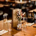 게스트하우스 Scarlett & Restaurant 3*