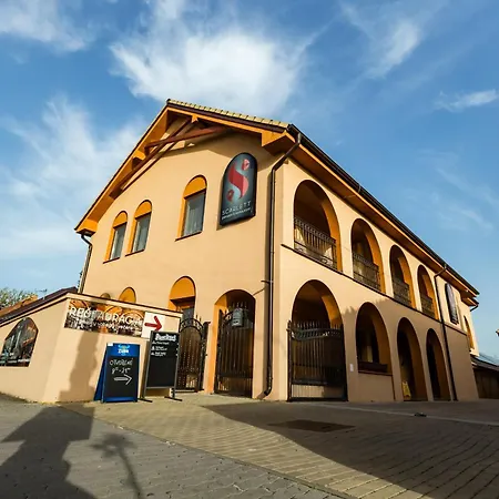 Scarlett Pension&restaurant Pensionat 3*