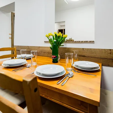 Scarlett & Restaurant * Velky Meder