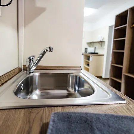 Scarlett & Restaurant 3*