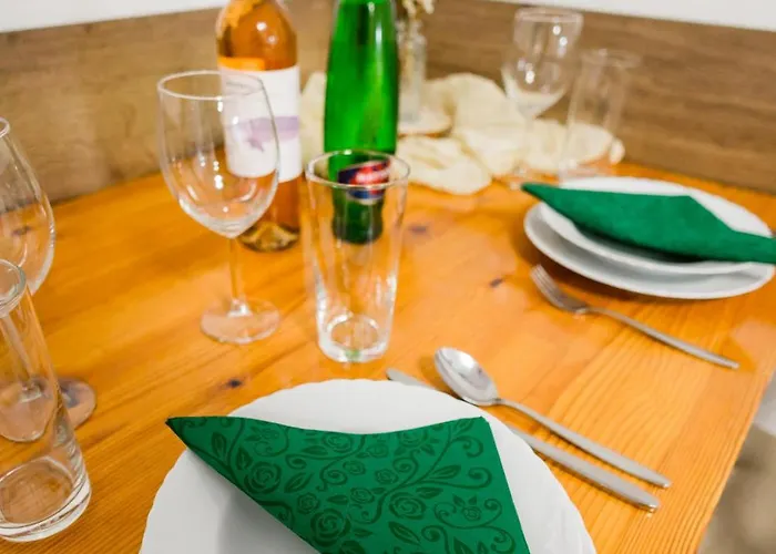 Scarlett & Restaurant Casa de hóspedes