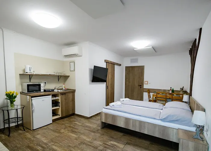 Casa de hóspedes Scarlett & Restaurant