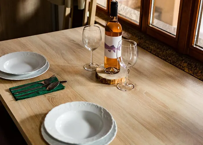 Casa de hóspedes Scarlett & Restaurant 3*